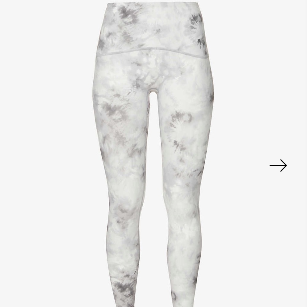 Spanx Booty Boost 7/8 leggings Cloudy Tie Dye Small